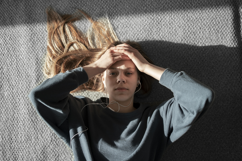 sad-young-woman-home (2)